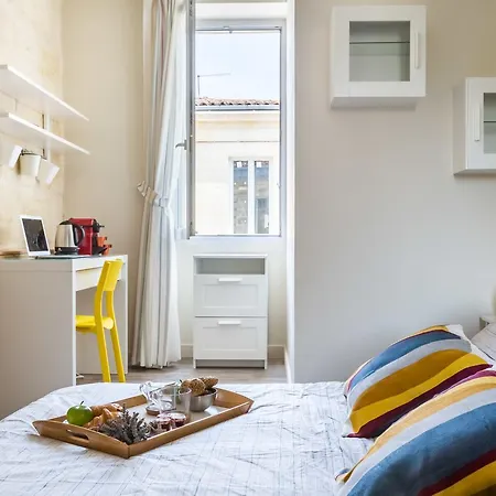 Les Chambres De Saint Nicolas Bed & Breakfast *